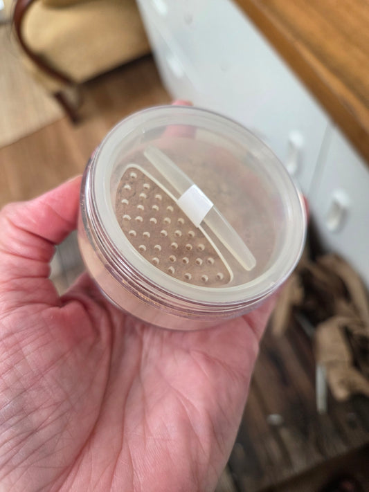 Limited edition- LOOSE Mineral Foundation